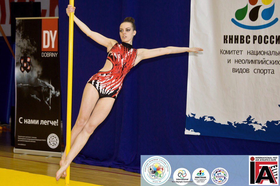 Марина Моисеенко - педагог по pole dance, которая подготовила Дарью к чемпионату! Дарья Бородина - гордость школы танца 5Life и педагога по pole dance